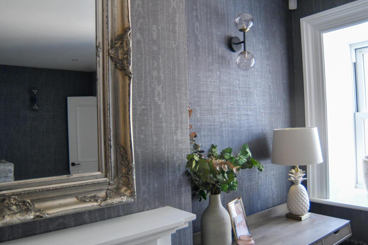 Luxury Croft Templepatrick Near Airport Rabbit And Hilton Hotel Екстериор снимка