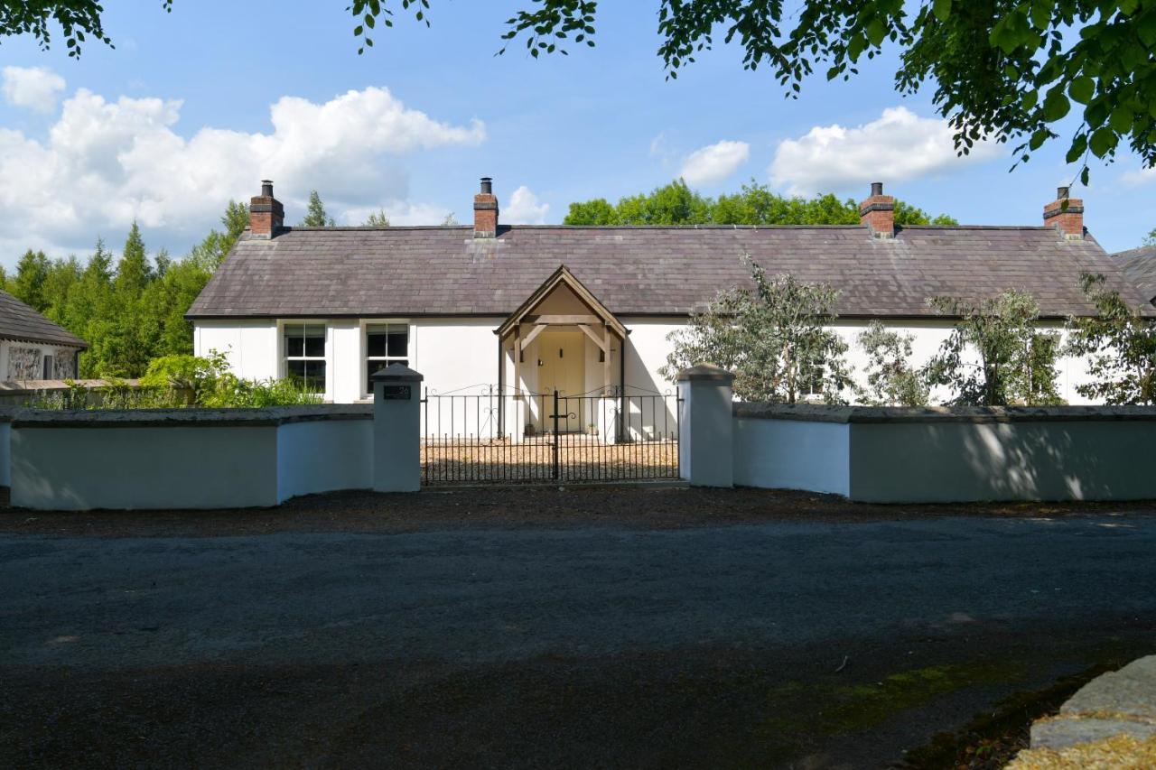 Luxury Croft Templepatrick Near Airport Rabbit And Hilton Hotel Екстериор снимка
