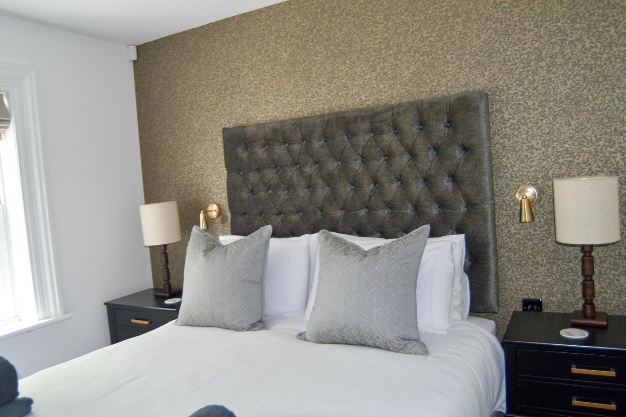 Luxury Croft Templepatrick Near Airport Rabbit And Hilton Hotel Екстериор снимка